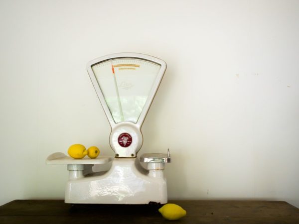 Vintage grocer's scales