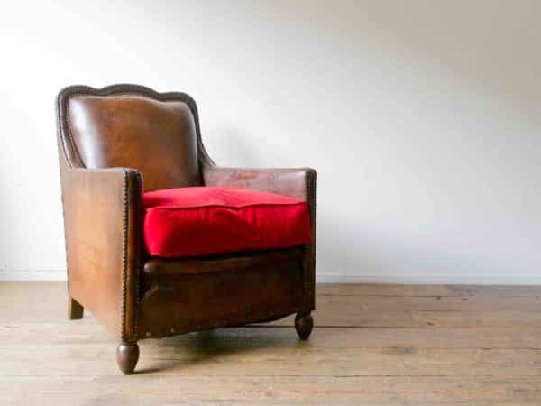 Leather club chair - Image 2