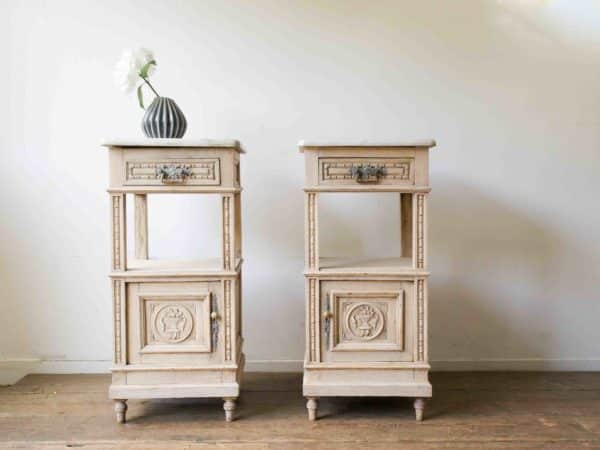 French bedsides